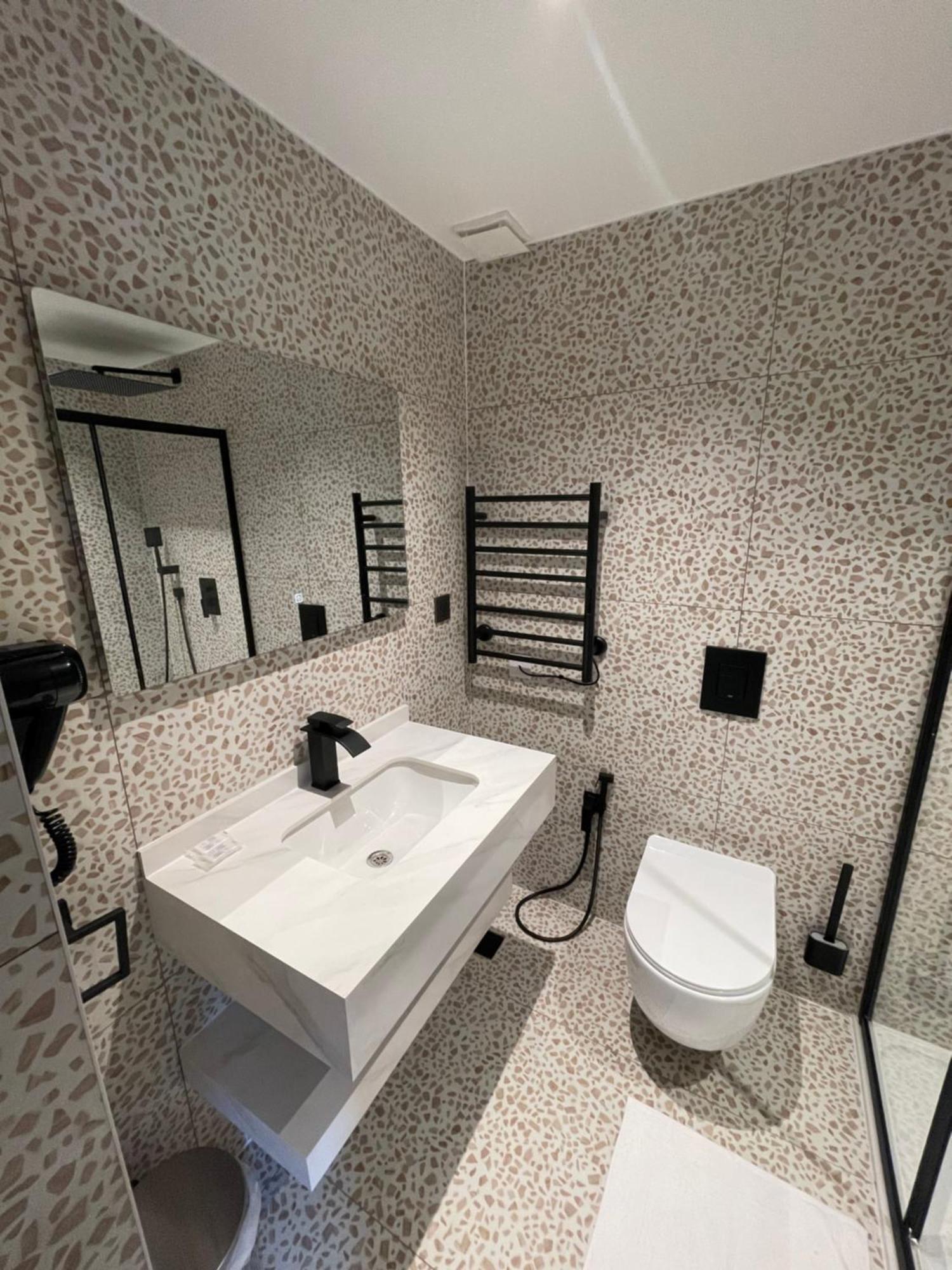 Rosemay Hotel Near London Heathrow Airport Hayes  Dış mekan fotoğraf