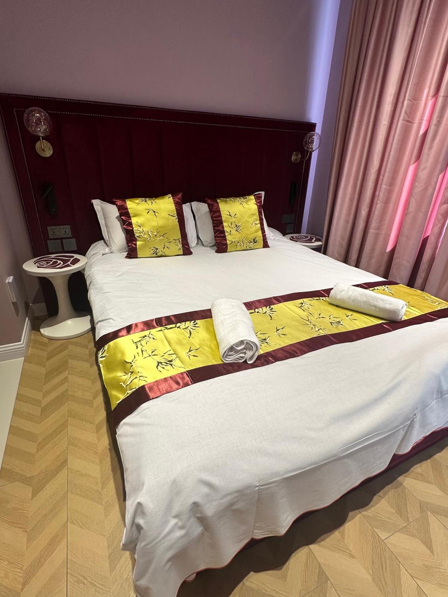 Rosemay Hotel Near London Heathrow Airport Hayes  Dış mekan fotoğraf